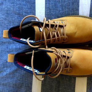 Tommy Hilfiger Leather Boots    Well Made    Nice